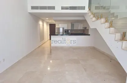 Apartment - 1 Bedroom - 2 Bathrooms for rent in Al Mutahidah Tower - Viva Bahriyah - The Pearl Island - Doha