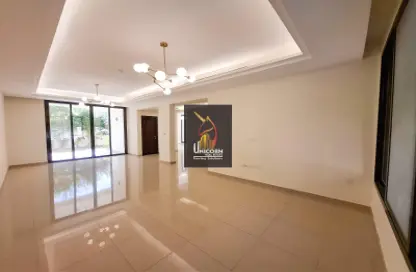 Compound - 5 Bedrooms - 6 Bathrooms for rent in Old Airport Road - Old Airport Road - Doha