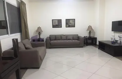 Apartment - 1 Bedroom - 2 Bathrooms for rent in Salaja Street - Doha Al Jadeed - Doha