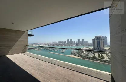 Apartment - 3 Bedrooms - 5 Bathrooms for rent in Marina District - Lusail