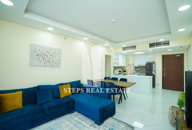 Apartment - 3 Bedrooms - 3 Bathrooms for sale in Lusail City - Lusail