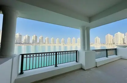 Townhouse - 2 Bedrooms - 3 Bathrooms for rent in Tower 29 - Viva Bahriyah - The Pearl Island - Doha