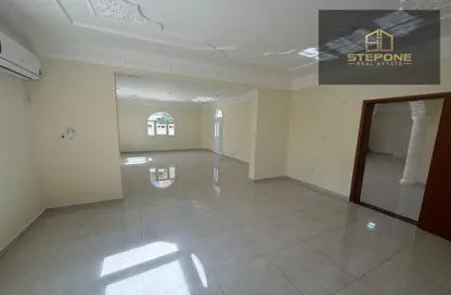 Villa - 6 Bedrooms - 6 Bathrooms for rent in Old Airport Road - Old Airport Road - Doha