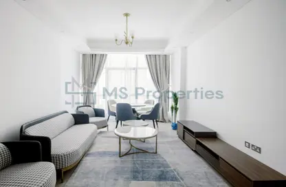 Apartment - 2 Bedrooms - 2 Bathrooms for rent in Lusail City - Lusail