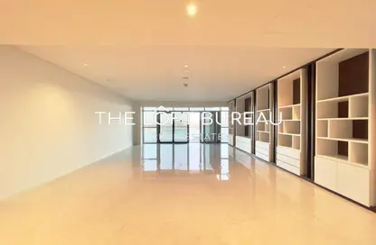 Apartment - 3 Bedrooms - 4 Bathrooms for sale in Waterfront North Villas - Waterfront Residential - The Waterfront - Lusail