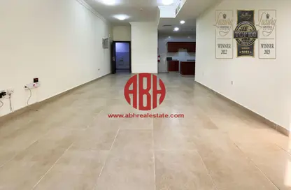 Apartment - 3 Bedrooms - 3 Bathrooms for rent in RASTEC 24 - Al Kinana Street - Al Sadd - Doha