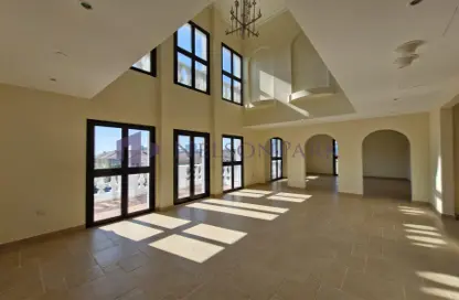 Duplex - 5 Bedrooms - 4 Bathrooms for rent in Murano - Qanat Quartier - The Pearl Island - Doha