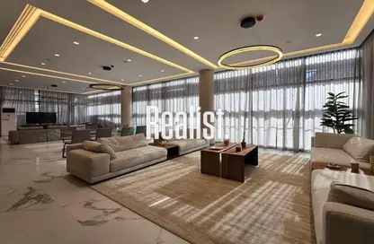 Villa - 6 Bedrooms for sale in The Villas - The Pearl Island - Doha