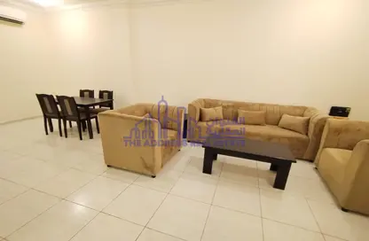 Apartment - 2 Bedrooms - 2 Bathrooms for rent in Fereej Bin Mahmoud North - Fereej Bin Mahmoud - Doha