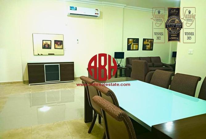 Apartment - 2 Bedrooms - 2 Bathrooms for rent in Al Mana Residence - Al Sadd - Doha