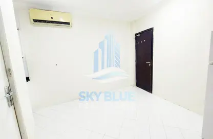 Apartment - Studio - 1 Bathroom for rent in Bu Hamour Street - Abu Hamour - Doha