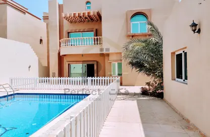 Villa - 5 Bedrooms - 7 Bathrooms for rent in Al Duhail South - Al Duhail - Doha