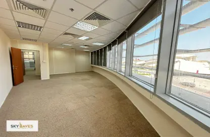 Office Space - Studio - 2 Bathrooms for rent in Hotel 115 - Old Salata - Salata - Doha