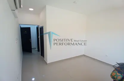 Apartment - 1 Bathroom for rent in Al Thumama - Al Thumama - Doha