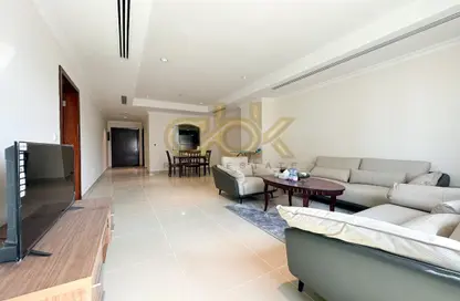 Apartment - 1 Bedroom - 2 Bathrooms for sale in East Porto Drive - Porto Arabia - The Pearl Island - Doha