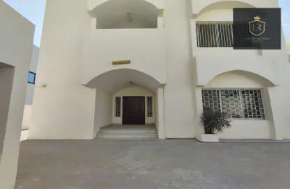 Villa - 4 Bedrooms - 4 Bathrooms for rent in Al Sadd Road - Al Sadd - Doha