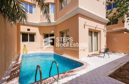 Compound - 4 Bedrooms - 4 Bathrooms for rent in Al Hanaa Street - Al Gharrafa - Doha