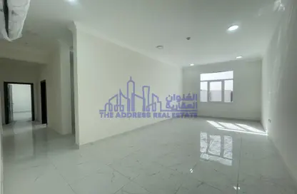 Apartment - 2 Bedrooms - 3 Bathrooms for rent in Fereej Kulaib - Doha