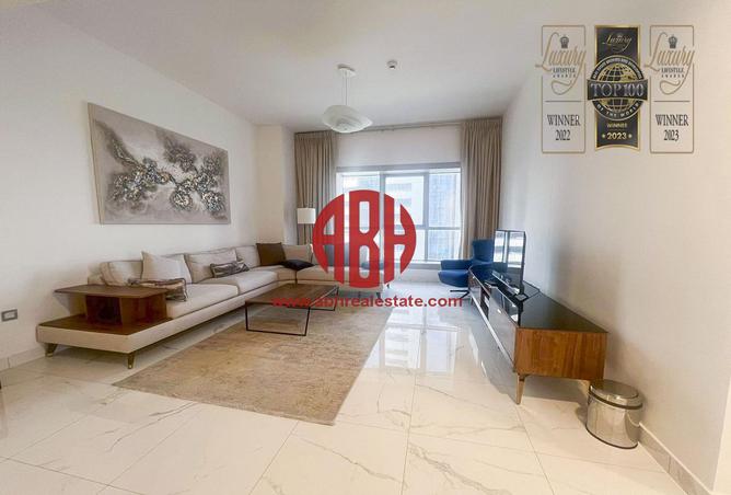 Apartment - 1 Bedroom - 2 Bathrooms for rent in West Bay Tower - West Bay - West Bay - Doha