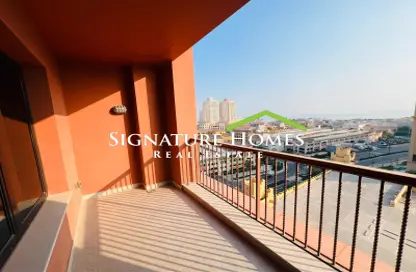 Apartment - 1 Bedroom - 2 Bathrooms for rent in East Porto Drive - Porto Arabia - The Pearl Island - Doha