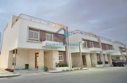 Villa - 3 Bedrooms - 4 Bathrooms for rent in Al Dana st - Muraikh - AlMuraikh - Doha