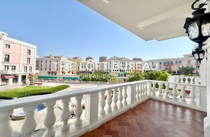 Apartment - 1 Bedroom - 2 Bathrooms for rent in Chateau - Qanat Quartier - The Pearl Island - Doha