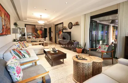 Apartment - 2 Bedrooms - 3 Bathrooms for rent in West Porto Drive - Porto Arabia - The Pearl Island - Doha