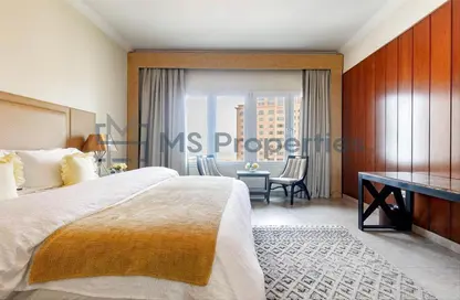 Apartment - 2 Bedrooms - 3 Bathrooms for sale in West Porto Drive - Porto Arabia - The Pearl Island - Doha