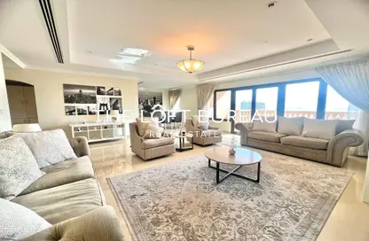 Apartment - 2 Bedrooms - 3 Bathrooms for rent in East Porto Drive - Porto Arabia - The Pearl Island - Doha