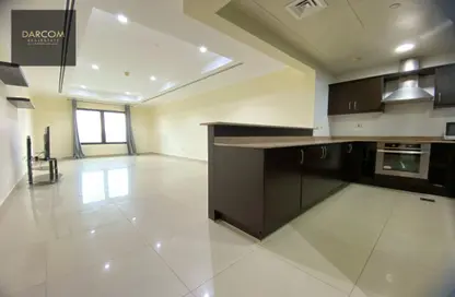 Apartment - 1 Bathroom for rent in West Porto Drive - Porto Arabia - The Pearl Island - Doha