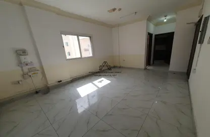 Apartment - 3 Bedrooms - 3 Bathrooms for rent in Al Mansoura - Al Mansoura - Doha