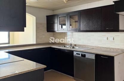 Apartment - 2 Bedrooms - 3 Bathrooms for rent in Porto Arabia - The Pearl Island - Doha