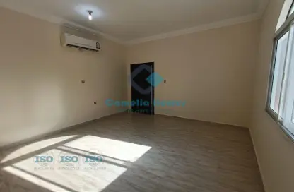 Villa - 5 Bedrooms - 4 Bathrooms for rent in Ain Khalid Gate - Ain Khaled - Doha