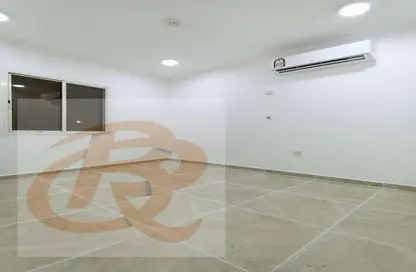 Apartment - 2 Bedrooms - 2 Bathrooms for rent in Tadmur Street - Old Airport Road - Doha