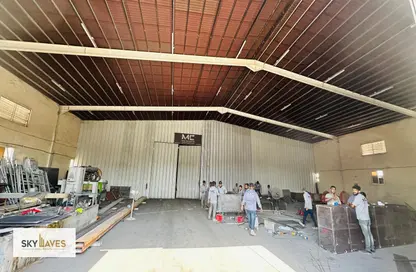 Warehouse - Studio - 4 Bathrooms for rent in East Industrial Street - Birkat Al Awamer - Al Wakra