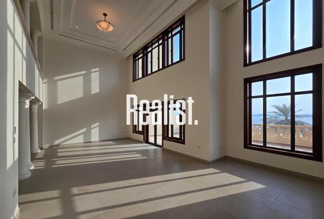 Townhouse - 4 Bedrooms - 6 Bathrooms for rent in Jumanah Tower 29 - Porto Arabia - The Pearl Island - Doha