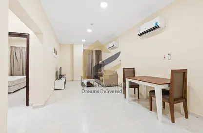 Apartment - 2 Bedrooms - 1 Bathroom for rent in Umm Ghuwailina 4 - Umm Ghuwailina - Doha