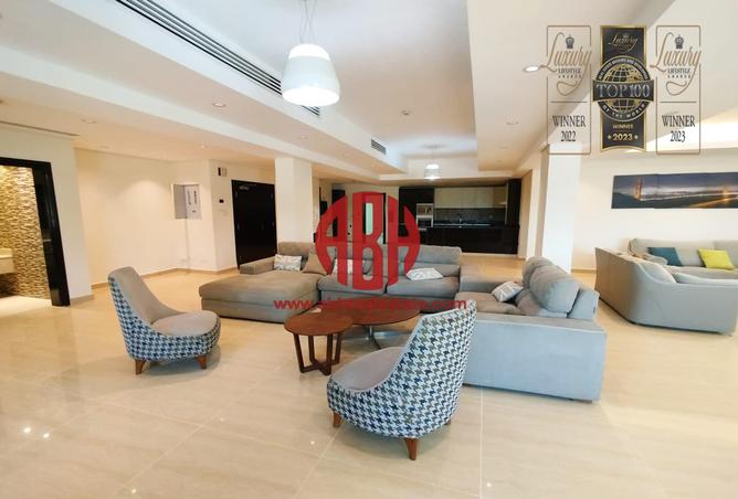 Apartment - 3 Bedrooms - 4 Bathrooms for rent in Al Nasr Street - Al Nasr - Doha