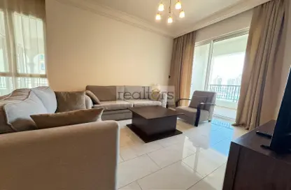 Apartment - 2 Bedrooms - 3 Bathrooms for rent in Viva East - Viva Bahriyah - The Pearl Island - Doha