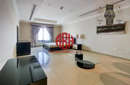 Apartment - 1 Bathroom for rent in West Porto Drive - Porto Arabia - The Pearl Island - Doha