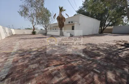 Villa - 4 Bedrooms - 3 Bathrooms for rent in Old Airport Road - Old Airport Road - Doha