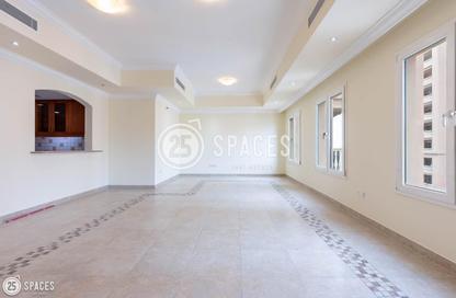 Apartment - 3 Bedrooms - 4 Bathrooms for rent in West Porto Drive - Porto Arabia - The Pearl Island - Doha