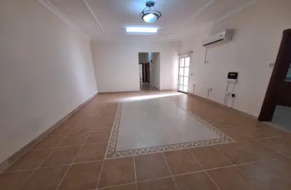 Apartment - 3 Bedrooms - 2 Bathrooms for rent in Old Airport Road - Old Airport Road - Doha