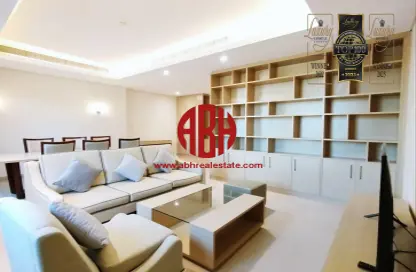 Apartment - 2 Bedrooms - 3 Bathrooms for rent in Naples - Fox Hills - Fox Hills - Lusail