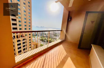 Apartment - 2 Bedrooms - 3 Bathrooms for rent in West Porto Drive - Porto Arabia - The Pearl Island - Doha