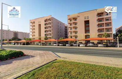 Apartment - 2 Bedrooms - 2 Bathrooms for rent in Barwa City - Mesaimeer - Doha