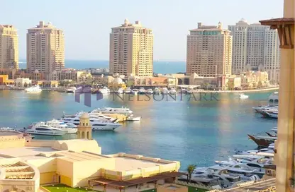 Apartment - 1 Bedroom - 2 Bathrooms for rent in Tower 7 (Ferrari Tower) - Porto Arabia - The Pearl Island - Doha