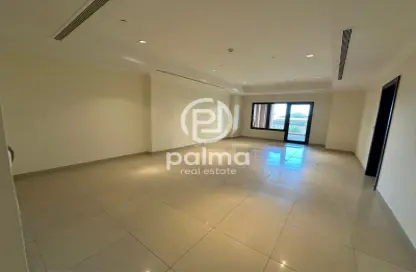 Apartment - 1 Bedroom - 2 Bathrooms for rent in East Porto Drive - Porto Arabia - The Pearl Island - Doha