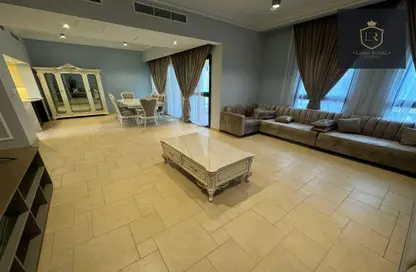 Townhouse - 4 Bedrooms - 6 Bathrooms for rent in Murano - Qanat Quartier - The Pearl Island - Doha