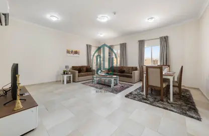 Apartment - 2 Bedrooms - 2 Bathrooms for rent in Al Nasr Street - Al Nasr - Doha